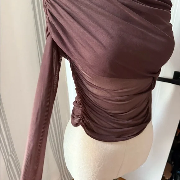 Collusion Brown Off-Shoulder Top - Picture 2 of 7